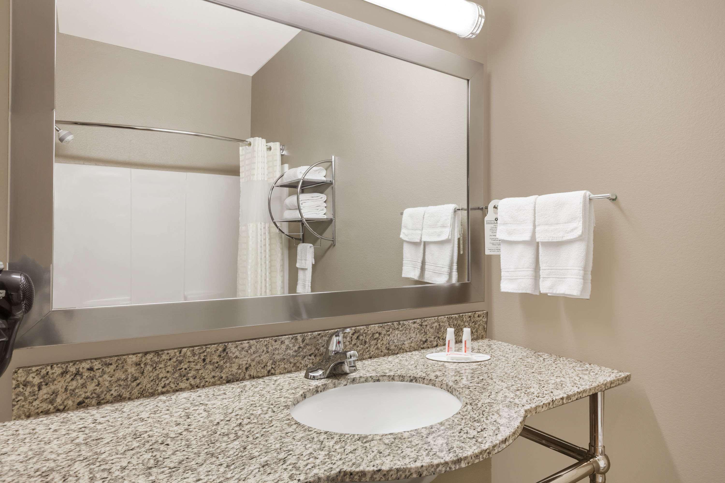 Hotel Days & By Wyndham 3*