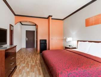 Hotel Days & By Wyndham